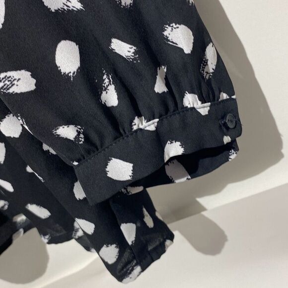 Gibson Women's Black White Split Neck Long Sleeve Button Down Blouse Size Large - Picture 12 of 12